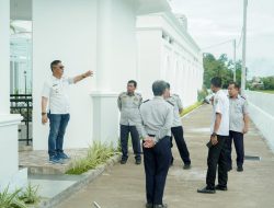 Wabup Barru Abustan Tinjau Persiapan Peresmian Masjid Baiturrahman H. Lawe Zam Zam Centre