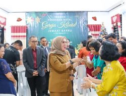 Pemkab Barru Hadiri Natal KIBAID Penuh Toleransi