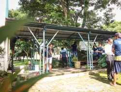 Warga Binaan Rutan Barru Lakukan Perawatan Fasilitas Ibadah di Musholla Alun-Alun